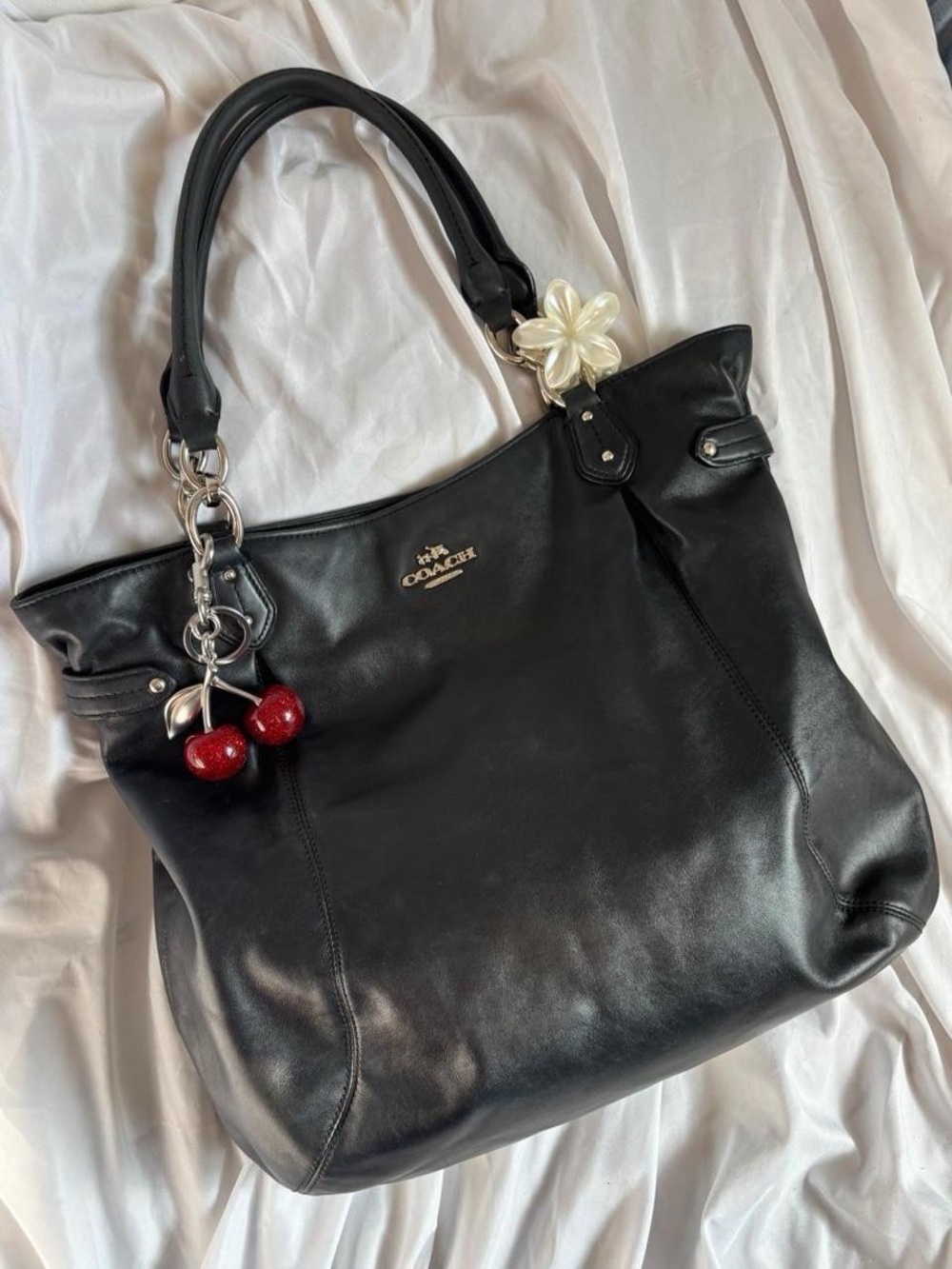 Y2K/Vintage Coach Black Leather Hobo Purse